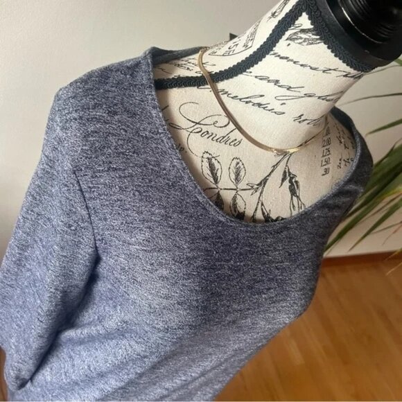 EDDIE BAUER size M blue long sleeve tunic long fitted shirt with scoop neck - Picture 5 of 7